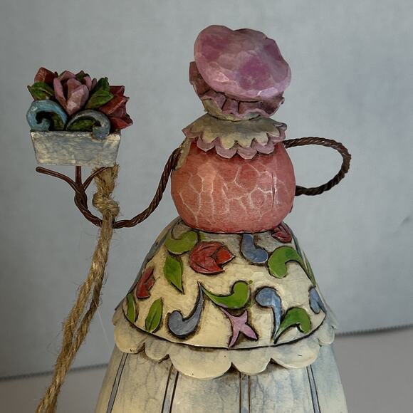 Jim Shore Heartwood Creek Snow Woman Winter Blossoms Figurine 2008 #4010358 - Picture 8 of 15